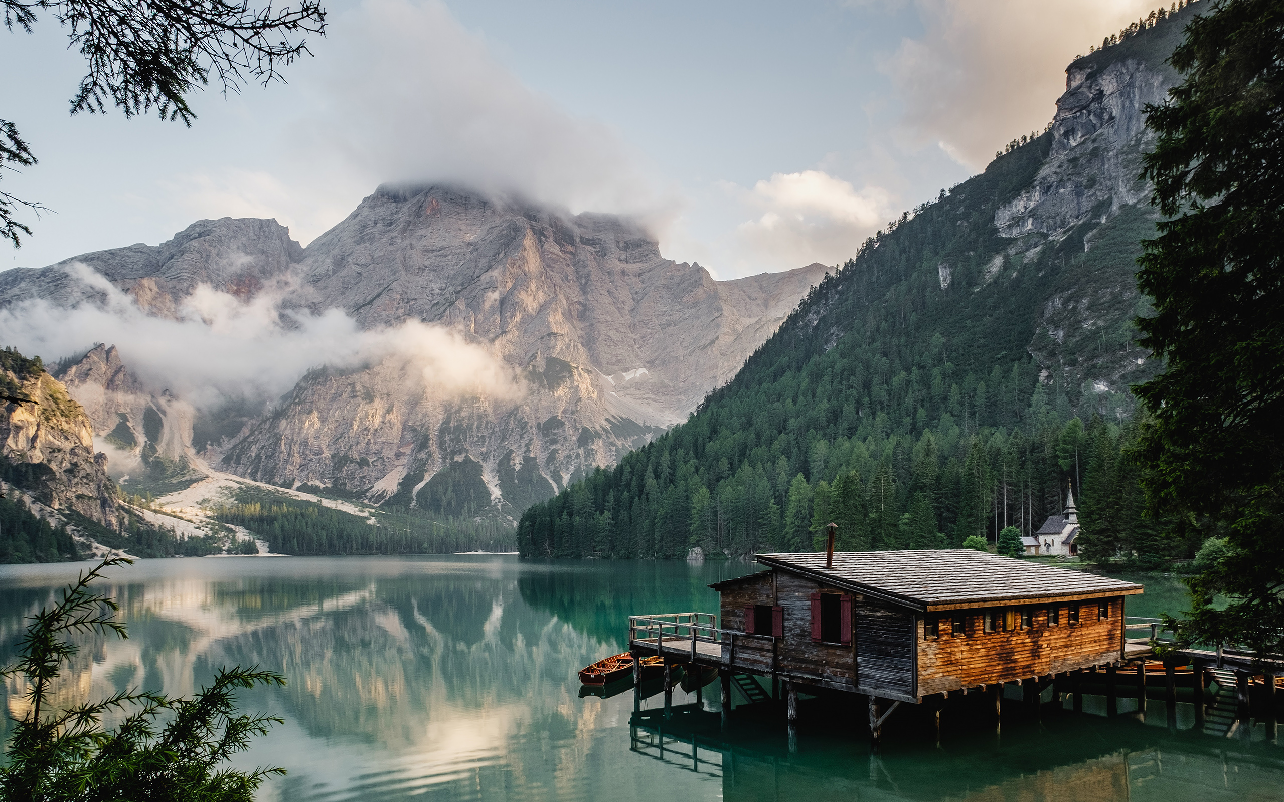 Daily Wallpaper: Lago di Braies, Italy  I Like To Waste 