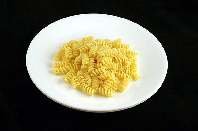 Different Foods 200 Calories Pasta