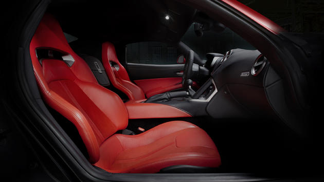 2013 dodge viper interior