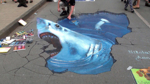 3D Street Art by Nikolaj Arndt - Shark