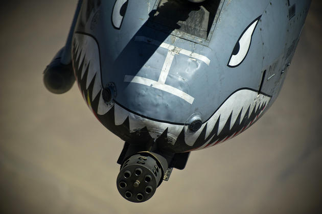 a-10 thunderbolt refueling