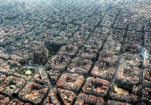 Symmetrical Barcelona