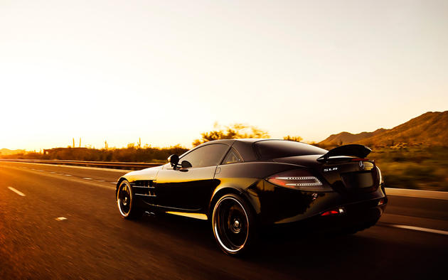 Black Mercedes Benz SLR McLaren