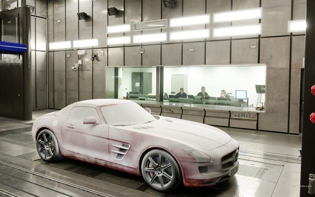 Mercedes SLS Cold testing