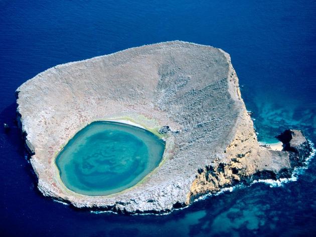 Blue Lagoon Ecuador Bobby Haas