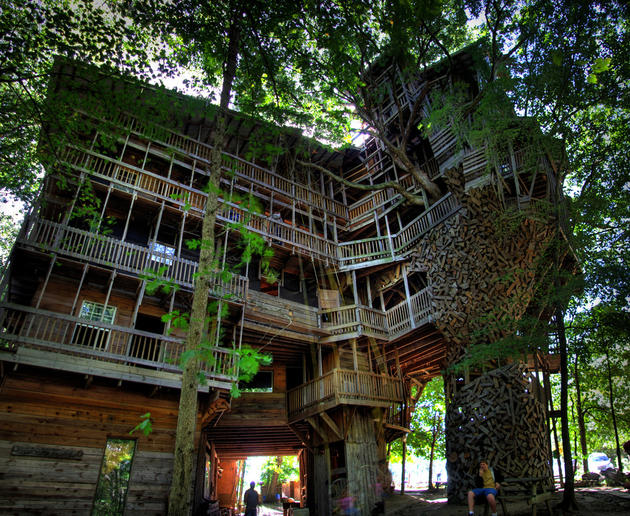 Largest Tree house ever made