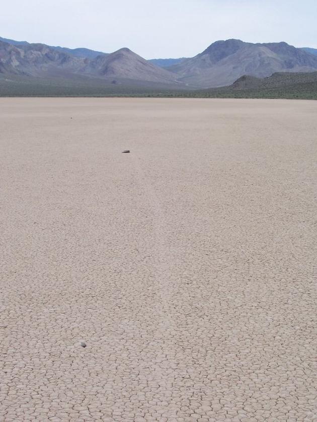 Sailing rocks in death valley