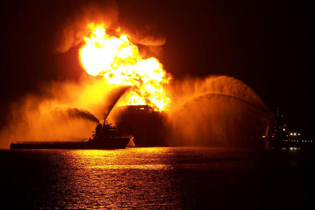 Burning BP Platform Gulf of Mexico