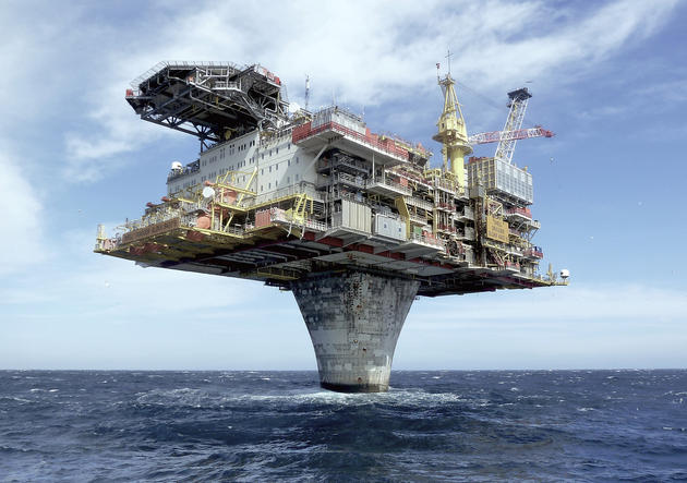 Norwegian Sea Oil Rig