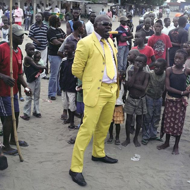 Stylish outfits of congo men photographed by Francesco Giusti