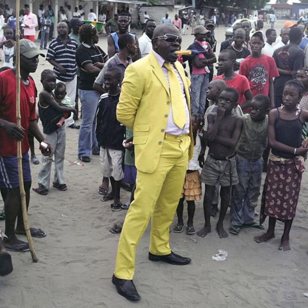 Stylish outfits of congo men photographed by Francesco Giusti