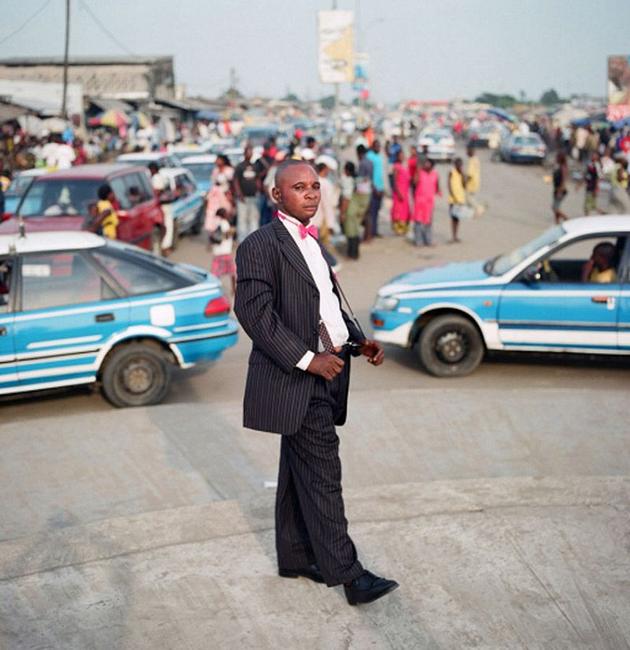 Stylish outfits of congo men photographed by Francesco Giusti