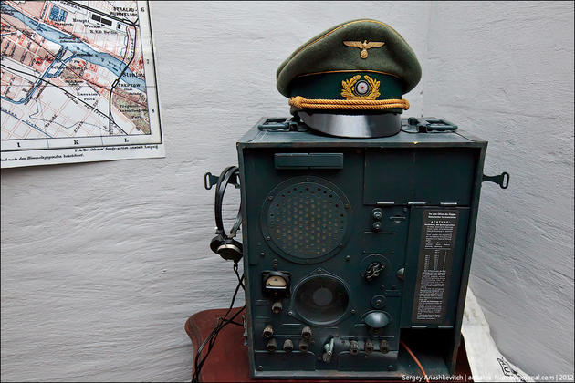 Generals cap, sitting on top of the radio