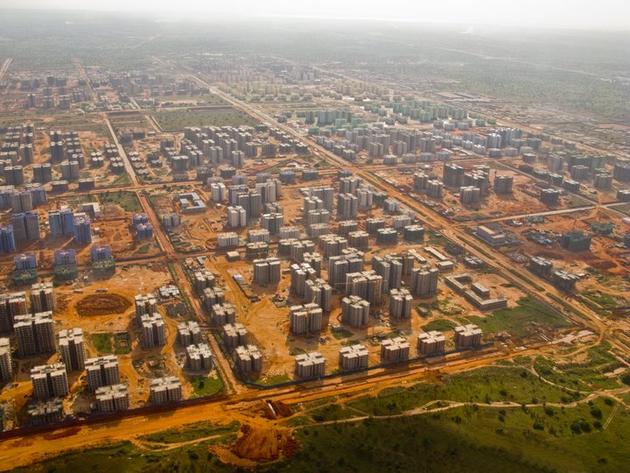 Empty city in Angola, Kimbala