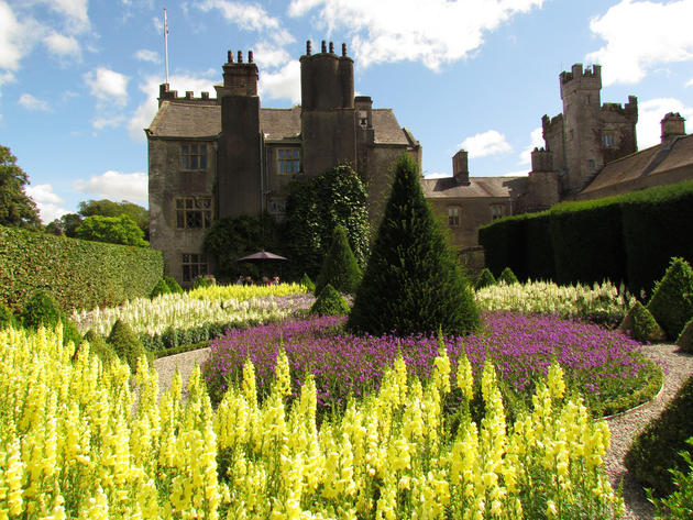 Beautiful Garden of Laven Hall