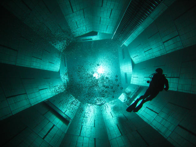 Nemo 33 Deepest pool in the world