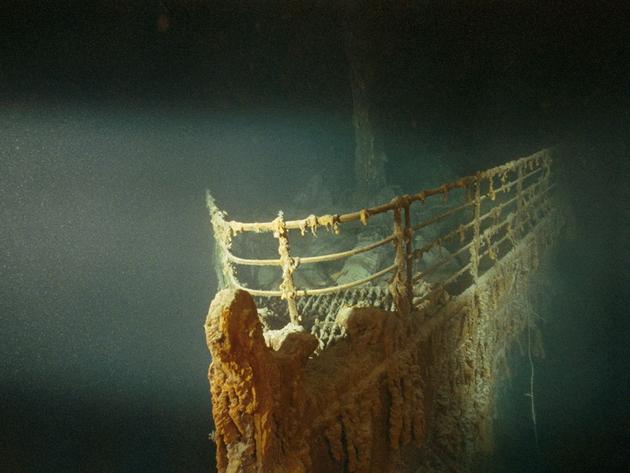 Prow of the RMS Titanic Emory Kristof