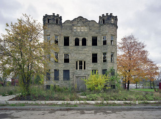 Luben Apartments