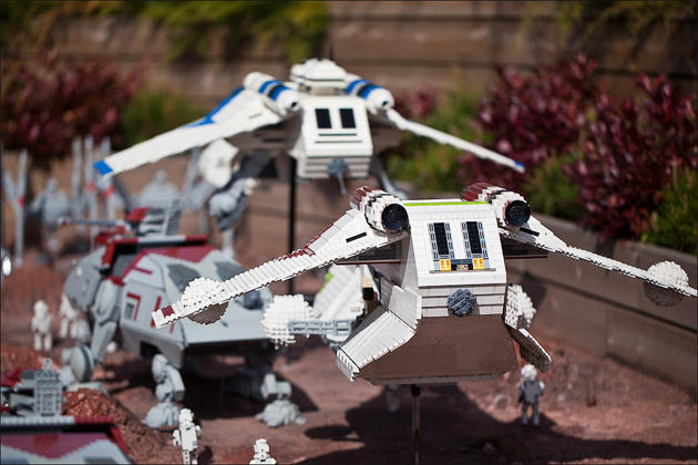 Star wars recreations made from Lego