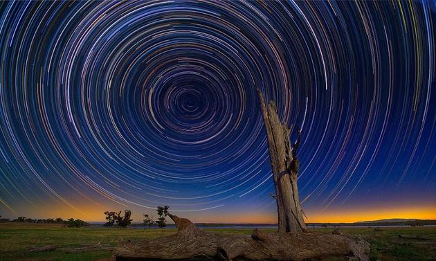 Australian Startrails by Lincoln Harrison