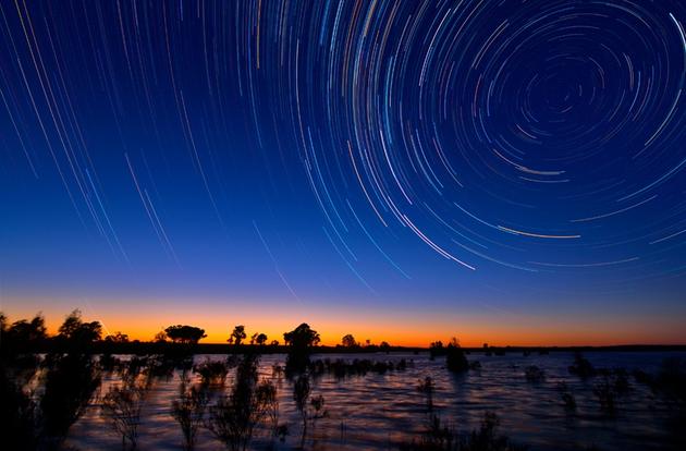 Australian Startrails by Lincoln Harrison