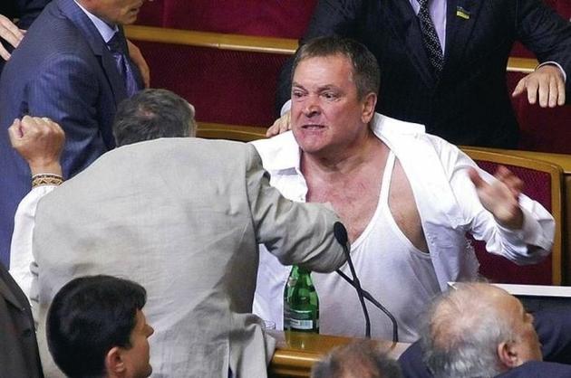 Fighting in the Ukrainian Parliament