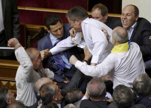 Fighting in the Ukrainian Parliament