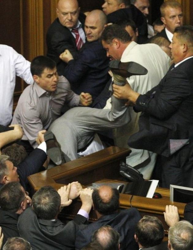 Fighting in the Ukrainian Parliament