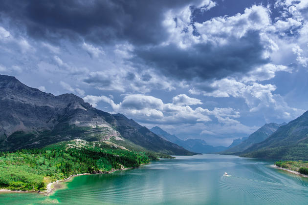 Waterton Lakes National Park Canada HD Wallpaper