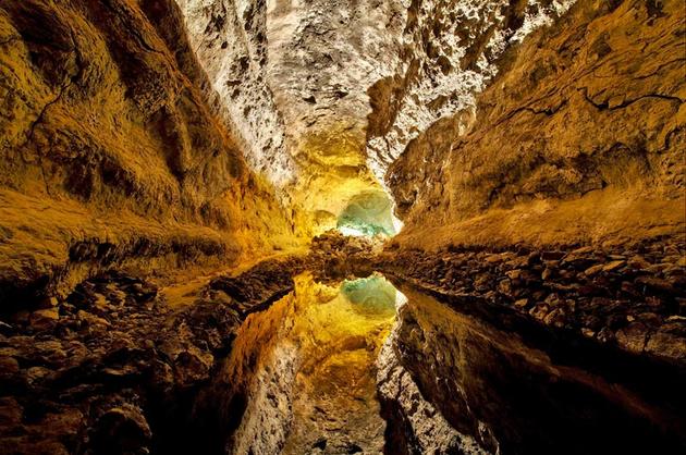 Cave Cueva de los Verdes, Canary Islands, Spain