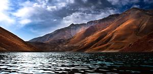 Tar Lake, Davmand, Iran HD Wallpaper