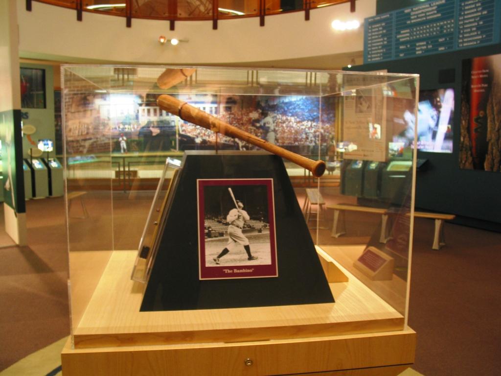 Louisville Slugger: Largest Bat in the World | I Like To Waste My Time