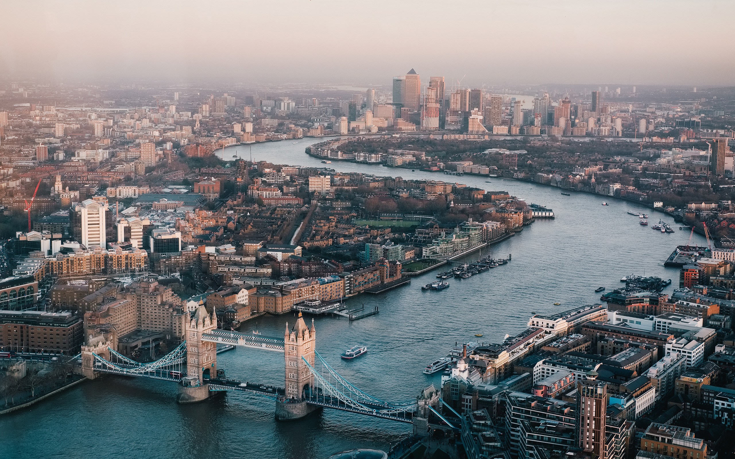 Daily Wallpaper: London, United Kingdom | I Like To Waste My Time