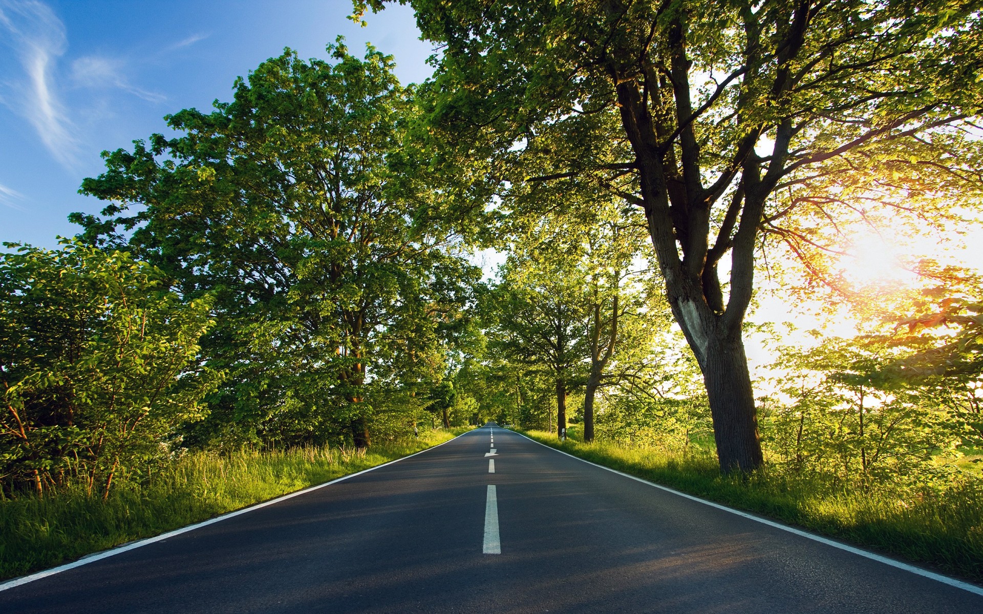 daily wallpaper the way to the sea summer time i like to waste